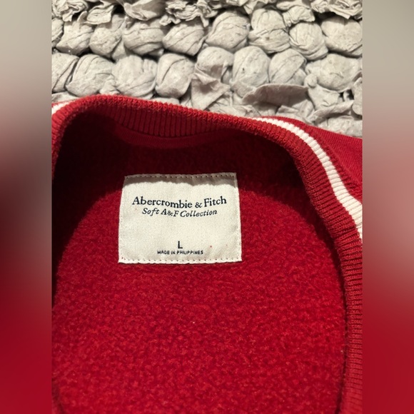 Abercrombie & Fitch Women’s Ski Destination Vintage Sunday Crew Lake Tahoe - Picture 4 of 7